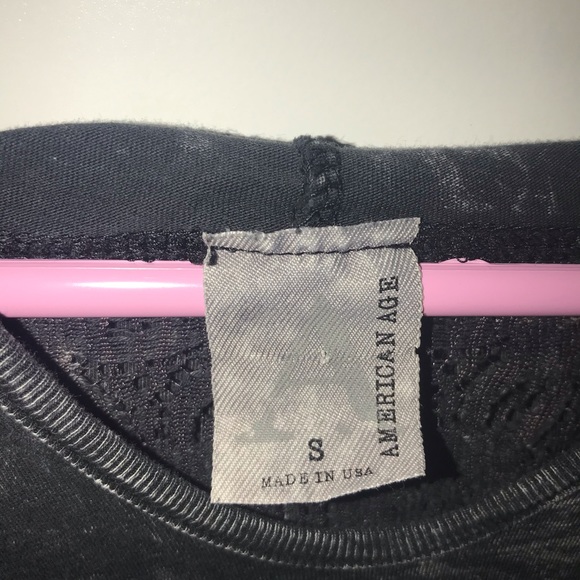 American Age hooded long sleeve. Size S - Picture 2 of 2